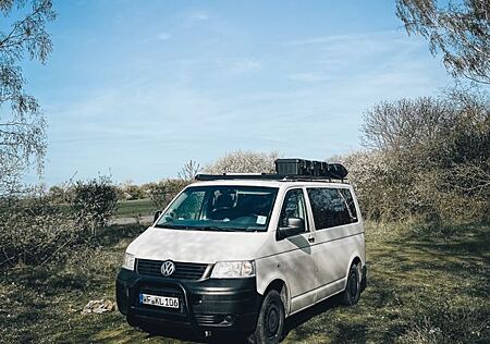 VW T5 Volkswagen Camper/Van Fertig Ausgebaut