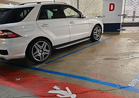 Mercedes-Benz ML 63 AMG 4MATIC AMG
