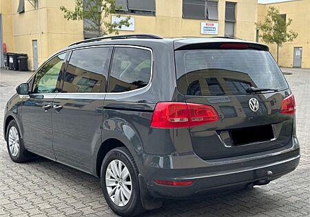 VW Sharan Volkswagen 2.0 TDI DSG 7 Sitze