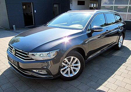 VW Passat Variant Volkswagen Passat Var Business 2,0TDI DSG AHK KameraACC LED