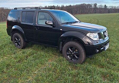 Nissan Pathfinder gebraucht kaufen Nissan Pathfinder 2.5 dCi DPF LE Automatik LE