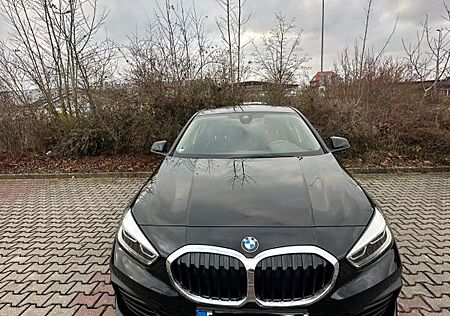 BMW 118i Luxury Line Luxury Line
