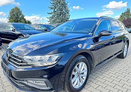 VW Passat Variant Volkswagen Passat Var 2.0TDI Business Navi LED Kamera PDC