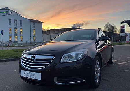 Opel Insignia A Lim. Edition*GEPFLEGT*2.HD*XENON*NAVI