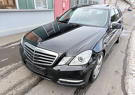 Mercedes-Benz E 220 E T-Modell CDI BlueEfficiency