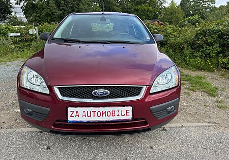 Ford Focus Lim. Ghia