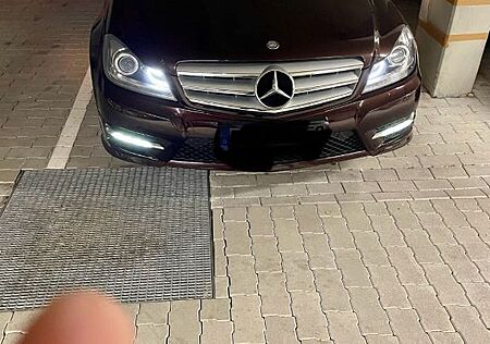 Mercedes-Benz C 180 T BlueEFFICIENCY AVANTGARDE AVANTGARDE