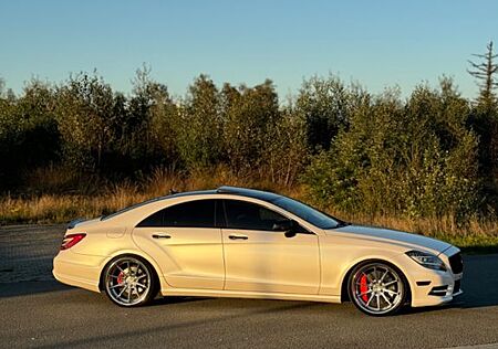 Mercedes-Benz CLS 500 4MATIC -