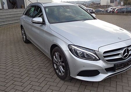 Mercedes-Benz C 220 d 4MATIC T AVANTGARDE Autom. AVANTGARDE