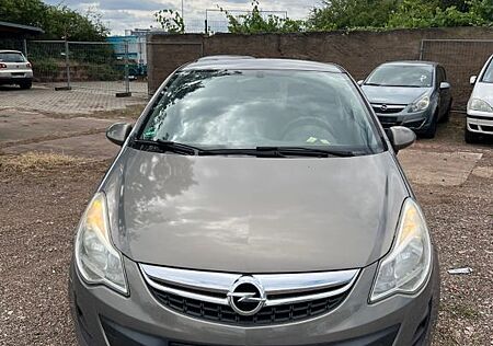 Opel Corsa D Edition
