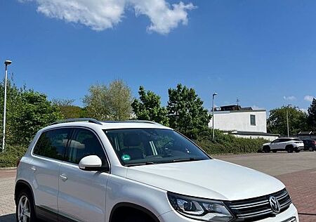 VW Tiguan Volkswagen 2.0 TDI 130kW DSG 4MOT BMT Sport & St...