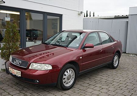 Audi A4 1.8 T 150 PS.Klima.Schie Dach.Sitzheiz.1 Hand