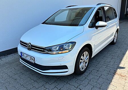 VW Touran Volkswagen 7 Sitzer, Comfortline BMT/Start-Stopp