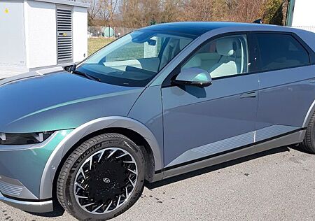 Hyundai IONIQ 5 77,4 kWh Allradantrieb - Uniq, Pano
