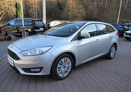 Ford Focus Turnier 1.5TDCi*Klimaauto*Sitzhzg*Navi*PDC