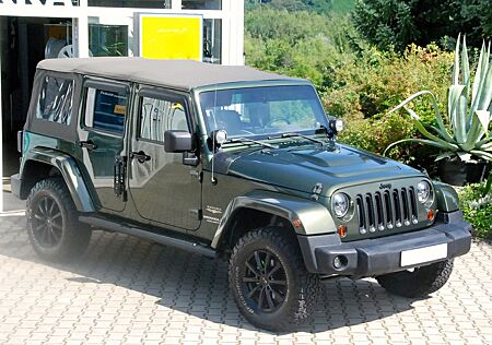 Jeep Wrangler Unlimited Sahara 2.8 CRD Autom.