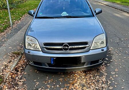 Opel Vectra 2.2 -
