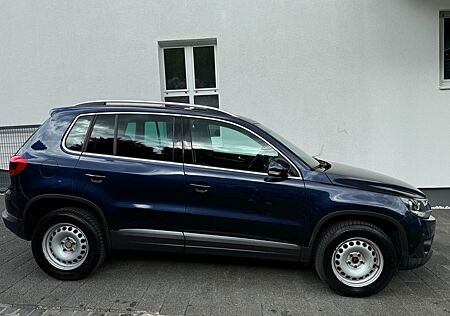 VW Tiguan Volkswagen 1.4 TSI BlueMotion NAVI PANORAMA KLIMAA
