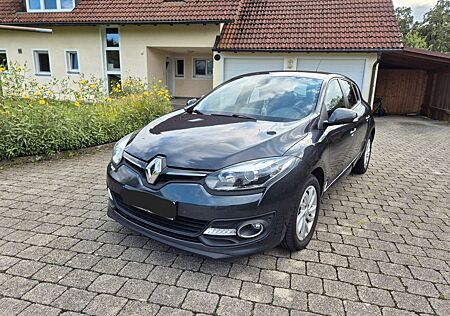 Renault Megane Paris dCi 110 Eco2 Paris