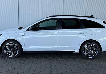 Hyundai i30 Kombi 1.5 T-GDI N Line DCT *18 Zoll*Navi+LED