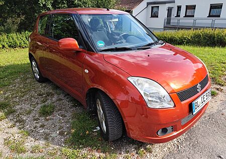 Suzuki Swift 1,3 Club Club