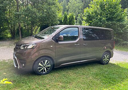 Toyota Pro Ace Proace (Verso) 2,0-l-D-4D 130kW L1 TeamD