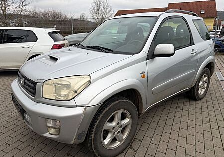 Toyota RAV 4 2.0 D-4D 4x4 Special *Klima