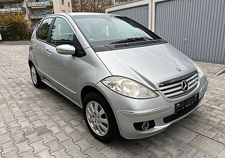 Mercedes-Benz A 150 ELEGANCE Elegance