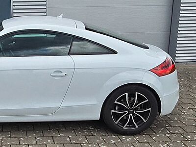 Audi TT Coupe 2.0 TFSI S tronic quattro -
