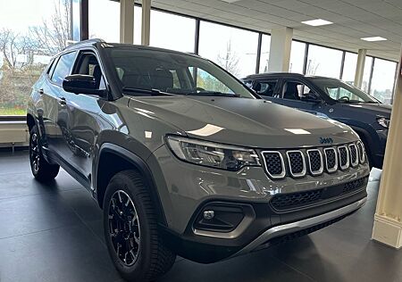 Jeep Compass High Upland Plug-In Hybrid 4WD