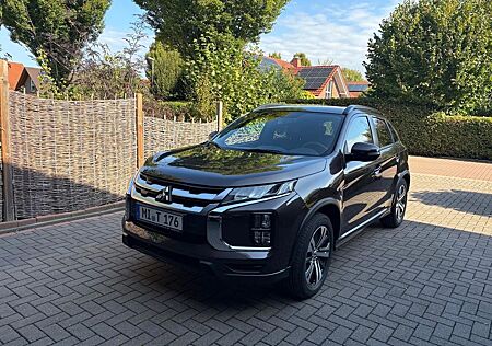 Mitsubishi ASX 2.0 MIVEC CVT 2WD Intro Edition 8-fach