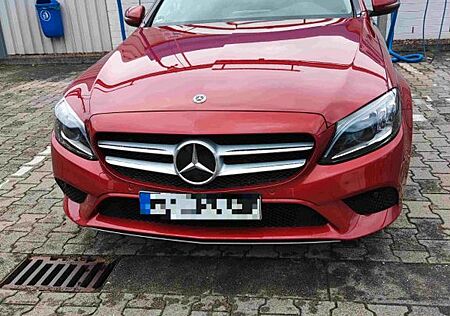Mercedes-Benz C 300 e T Moell