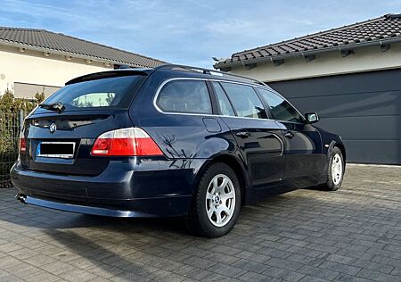 BMW 525i Touring, 6 Zylinder, Leder, Navi Prof, AHK