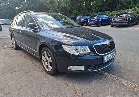 Skoda Superb 2.0 TDI Active Combi Active