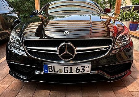 Mercedes-Benz CLS 63 AMG Mercedes-AMG CLS 63 S 4MATIC Merc...