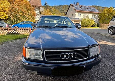 Audi 100