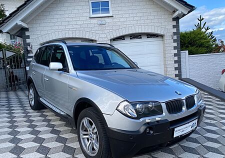 BMW X3 3.0dA LEDER XENON NAVI PDC PANORAMA-DACH AHK