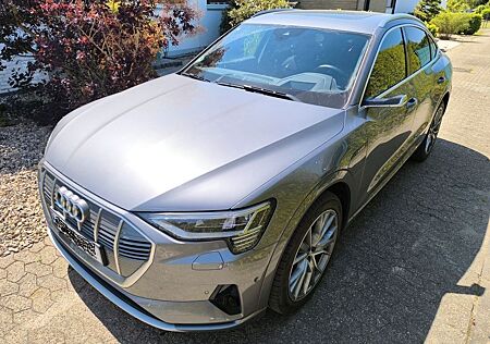 Audi e-tron 55 quattro Sportback advanced
