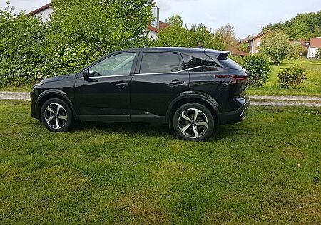 Nissan Qashqai J12 N-Connecta 1.3 DIG-T MHEV 140PS MT