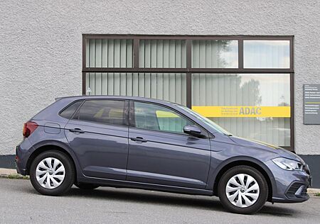 VW Polo Volkswagen Life 1.0 TSI DSG LED 2.400 km