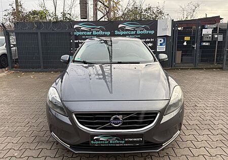 Volvo V40 -