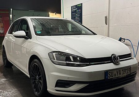 VW Golf Volkswagen 7 / 1.0 TSI Trendline 2018