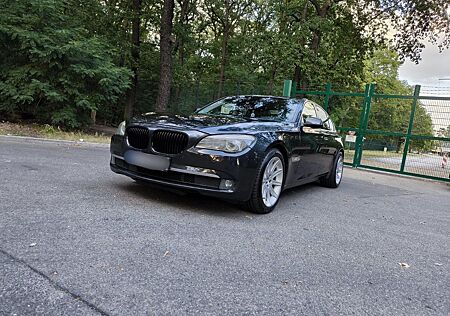 BMW 740d -
