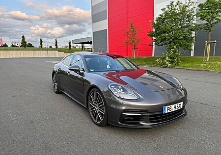 Porsche Panamera 4S ( Approved)