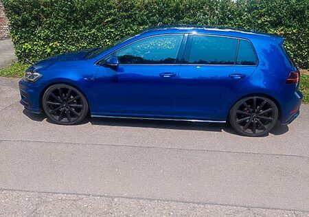 VW Golf Volkswagen 1.5 TSI ACT Highline R-Line