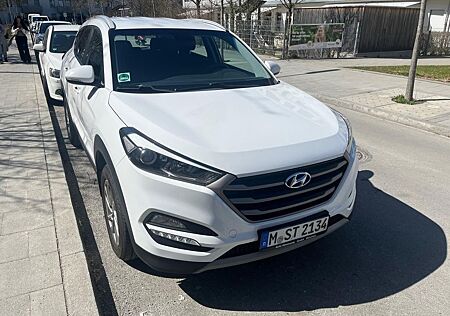 Hyundai Tucson blue 1.6 GDI Classic 2WD Classic