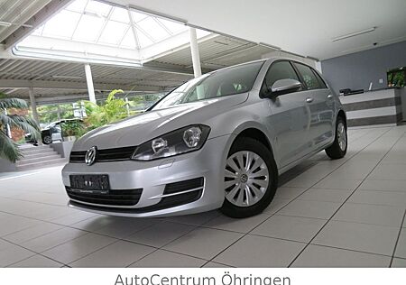 VW Golf Volkswagen VII Lim. Trendline Navi Temp. Klima SHZ