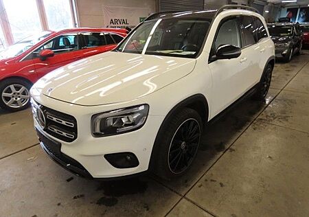 Mercedes-Benz GLB 200 GLB 200d AMG 20" Night Pano 360° SitzKl Burm AHK