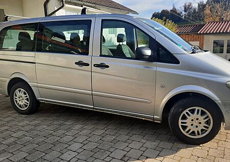Mercedes-Benz Vito gebraucht kaufen Mercedes-Benz Vito 115 CDI 8-Sitzer