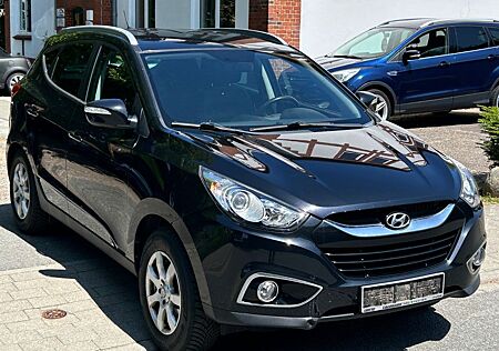 Hyundai ix35 Style 2WD-Leder-Euro5-Hu:7/26-